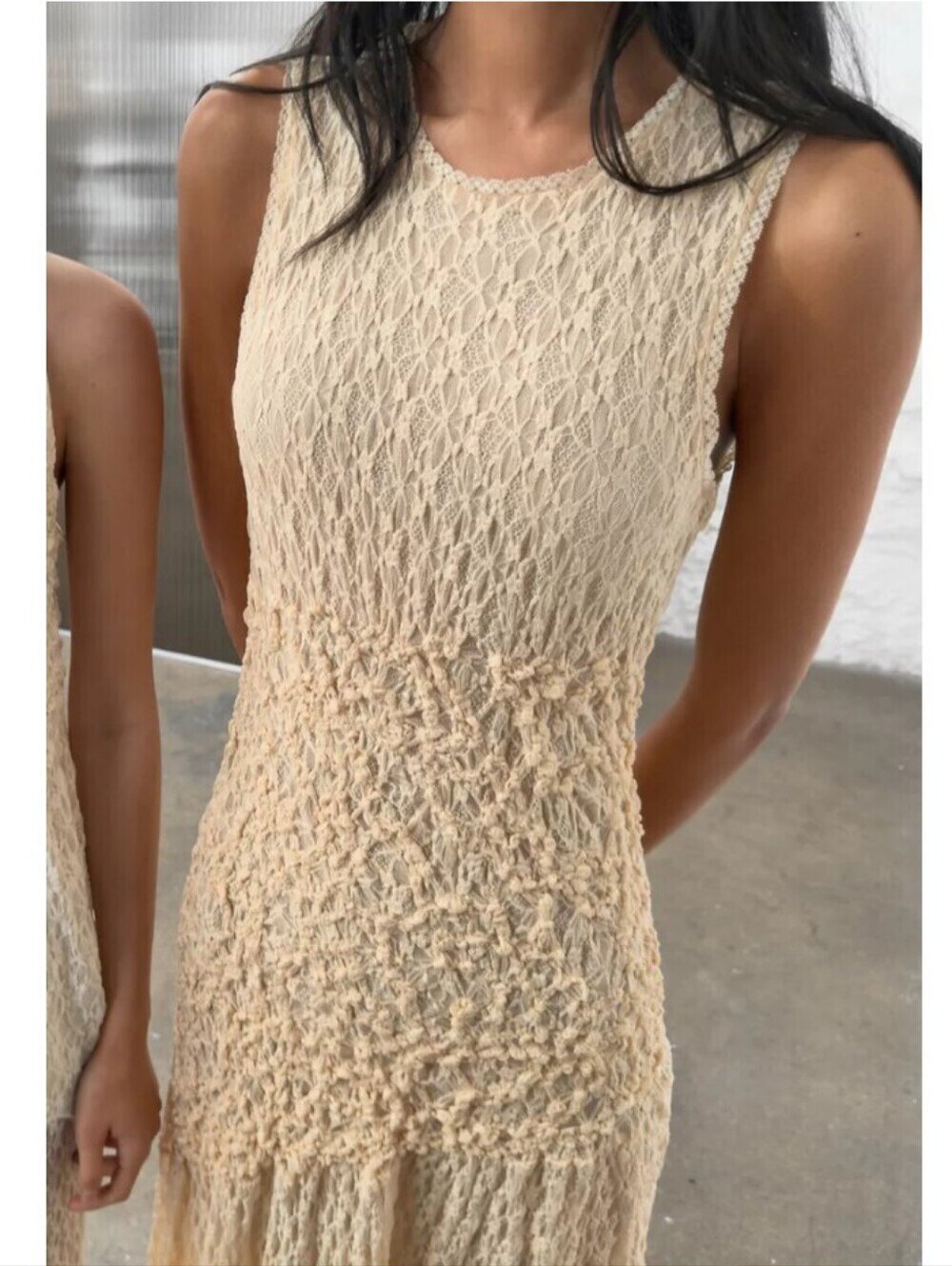 Zara Gathered Lace Midi Dress Is - Picture 11 of 13